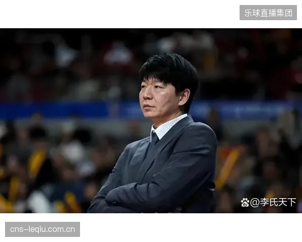 山东男篮开启阵容重组，邱彪指导需在新赛季寻找能执行其防守反击理念的新人。
